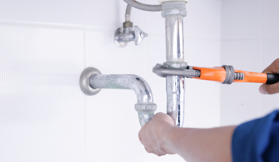 5 Telltale Signs It’s Time For a Bathroom Faucet Repair